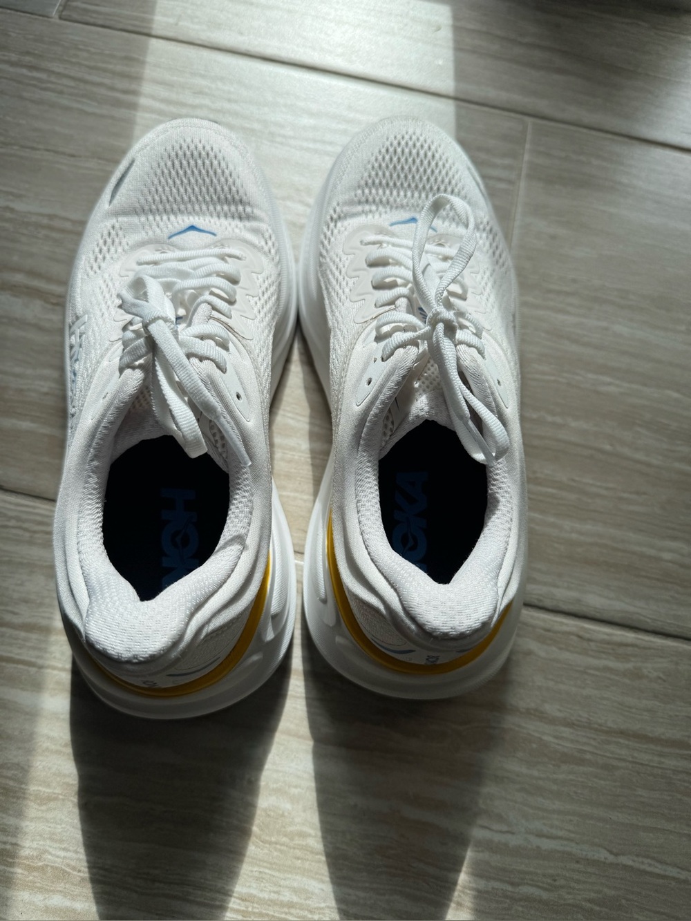 Hoka Bondi 9, Women, 8B White Grout/Yellow Trim Athletic Shoes Like New - Picture 7 of 7